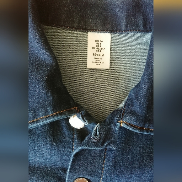 H&M Jean Jacket, size S - Picture 4 of 5